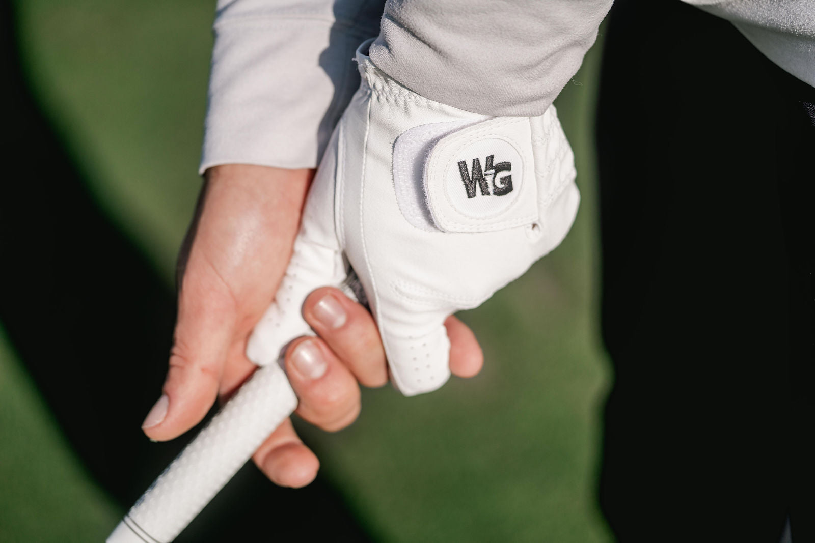 Wrap vs Standard Golf Grips: Which Is Best for Your Style?
